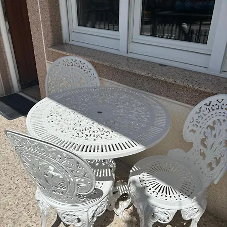 Casa De La Nina,chalet Familiar Con Gran Terraza