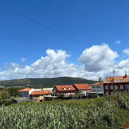 בית נופש Casa De La Nina,chalet Familiar Con Gran Terraza