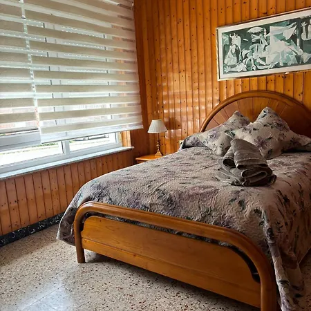 Holiday home Casa De La Nina,chalet Familiar Con Gran Terraza *