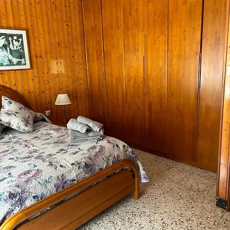 בית נופש Casa De La Nina,chalet Familiar Con Gran Terraza פיניסטרה